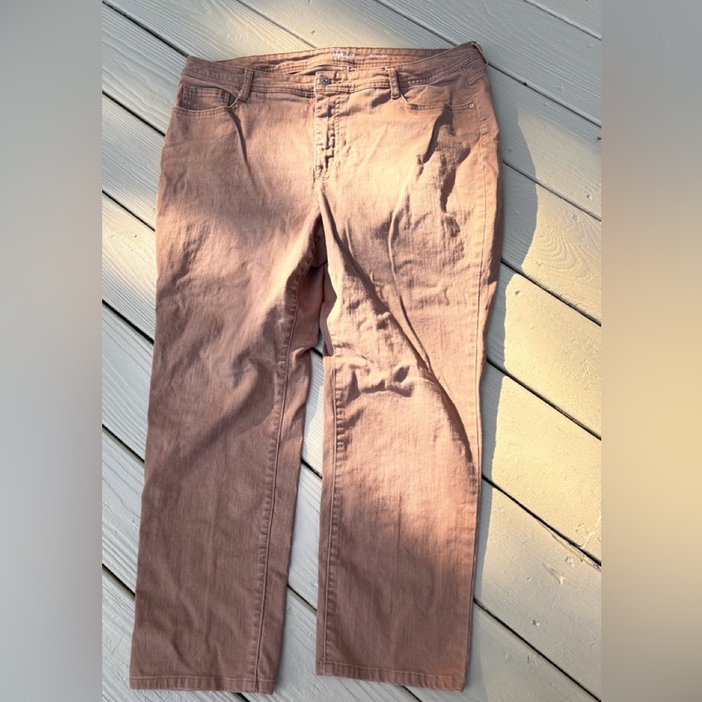 Style & Co. Woman’s Light Brown High-Rise Slim Leg Cropped Jeans, Size: 18W